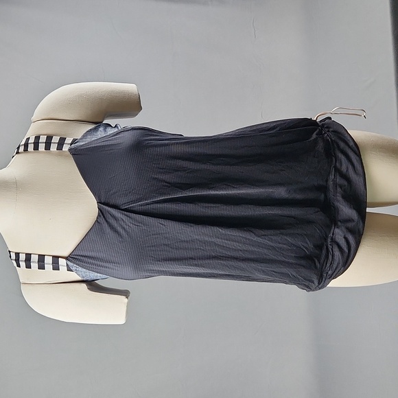 lululemon athletica Other - Lululemon -Rest Less SportsTank - Black/White w/drawstring waist - Sz 10